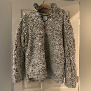 Super comfy, like new jacket.  Pullover style.  No pockets.